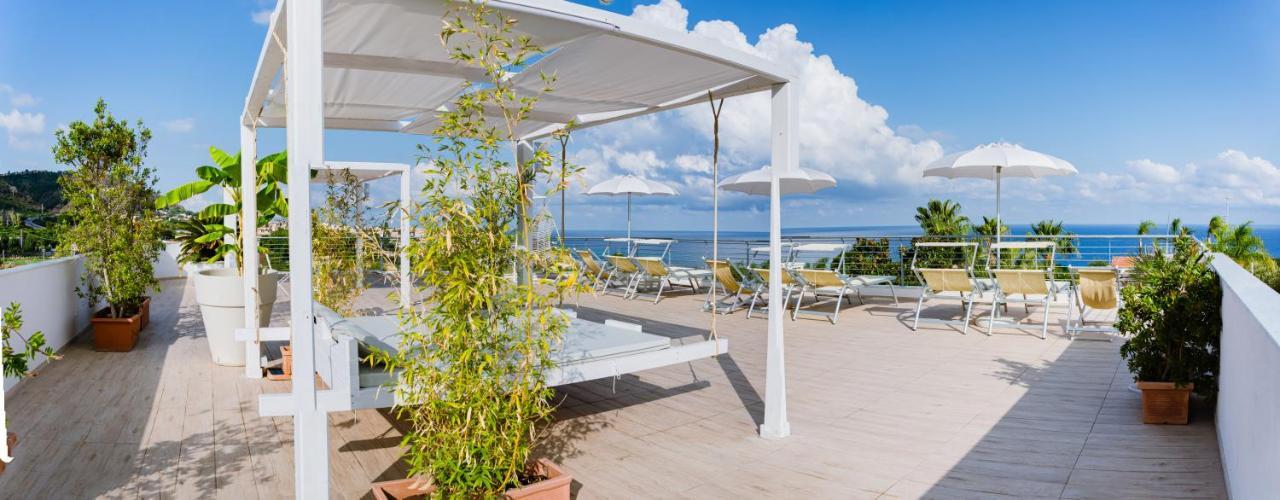 Residence Porto Ulisse Parghelia Luaran gambar