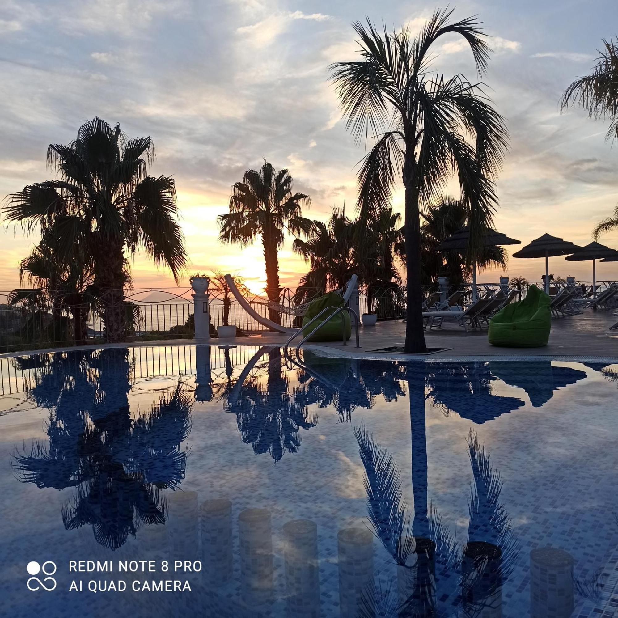 Residence Porto Ulisse Parghelia Luaran gambar